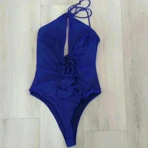 ZARA | Women's Royal Blue Flower Tie Ruffled Halter Bodysuit - Picture 3 of 8